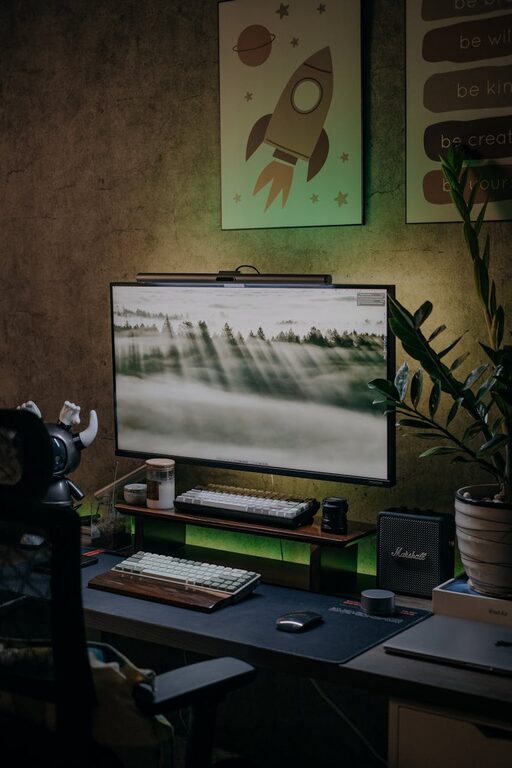 Tips for Creating a Cozy and Functional Home Workspace